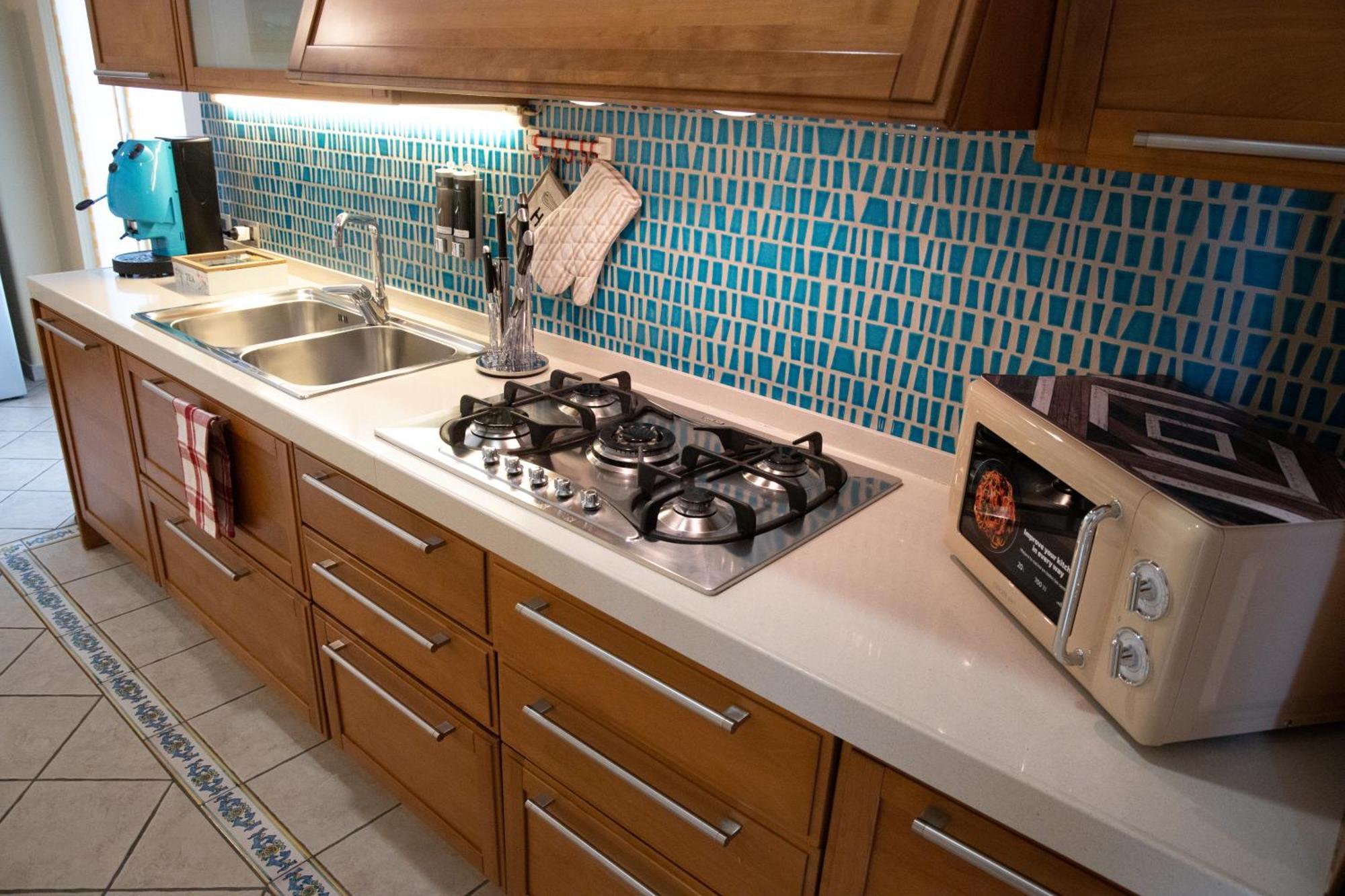 Holiday House Sabina Наполи Екстериор снимка