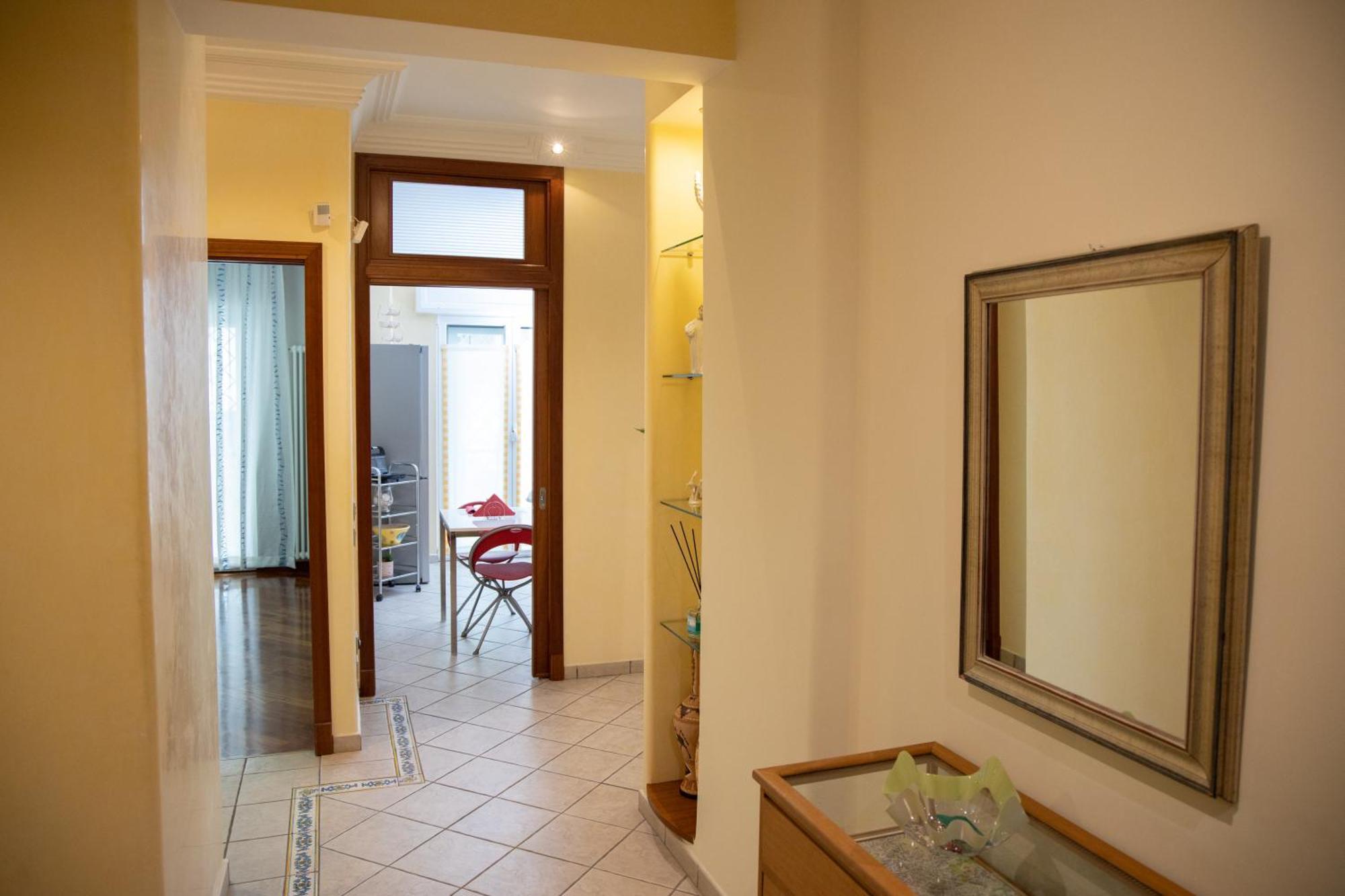 Holiday House Sabina Наполи Екстериор снимка
